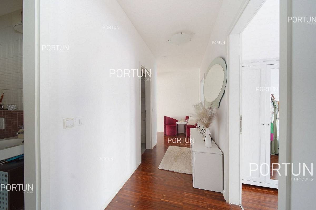 Stan za prodaju-Rovinj-10451-637957377825412193