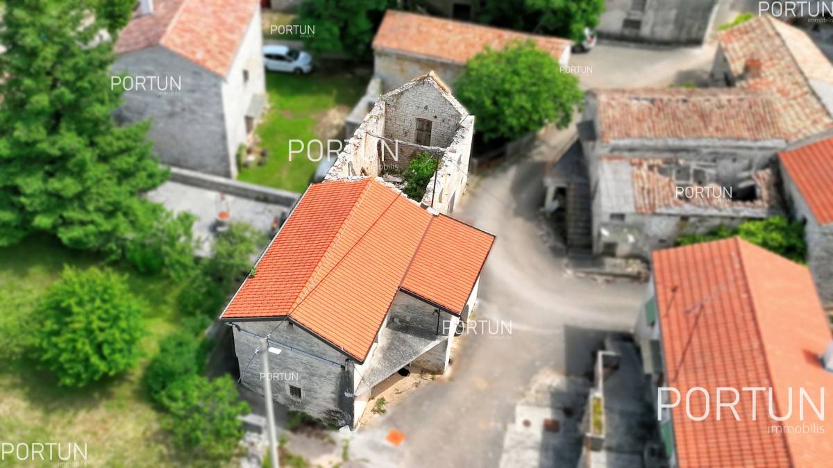 Stone house For Sale Near Tinjan 863 13
