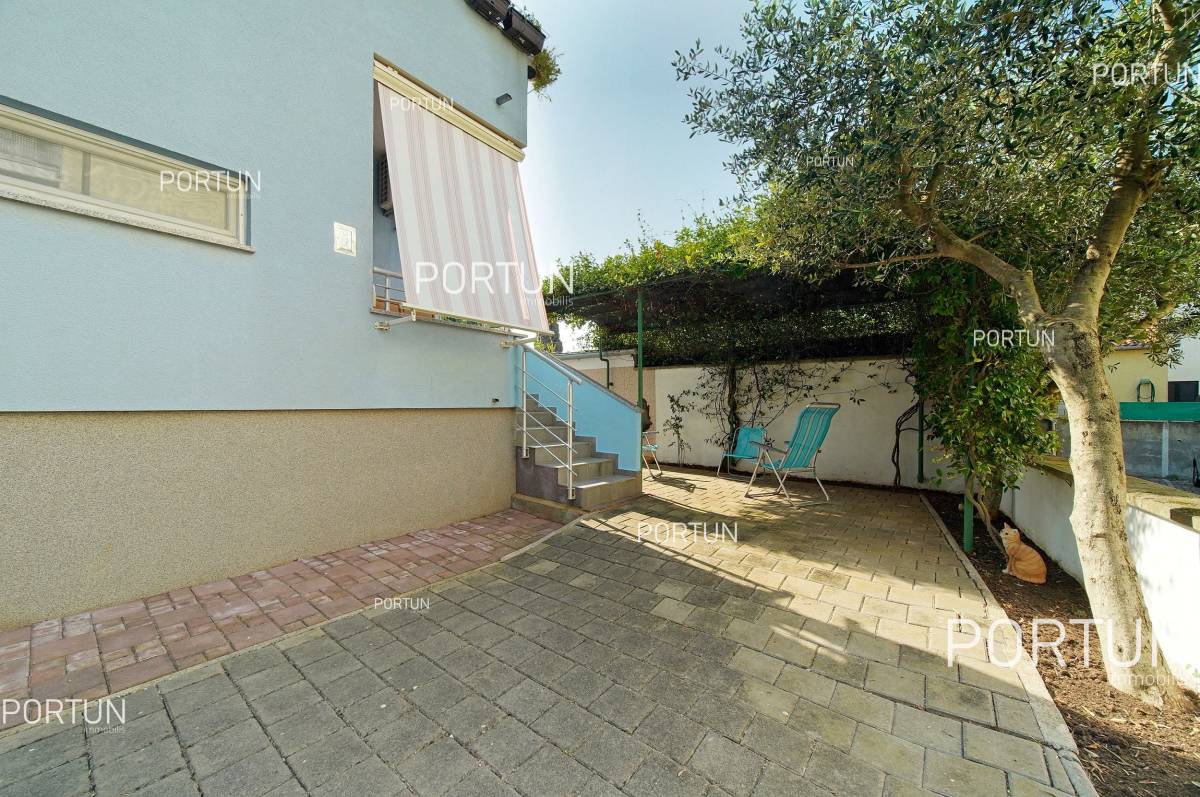 Nice apartment with garden within walking distance to the center of Rovinj 005