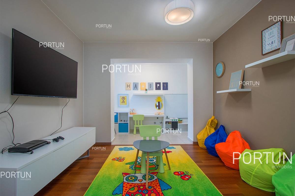 Modern villa with swimming pool close to the beach in Istria  20