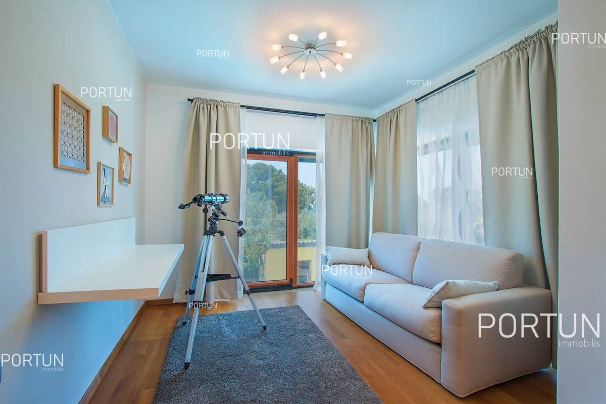 Modern villa with swimming pool close to the beach in Istria  34