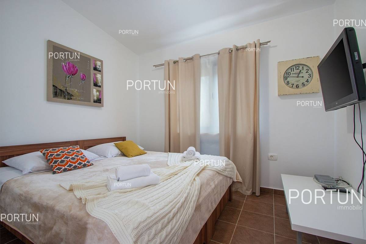 Modern villa with swimming pool close to the beach in Istria  37