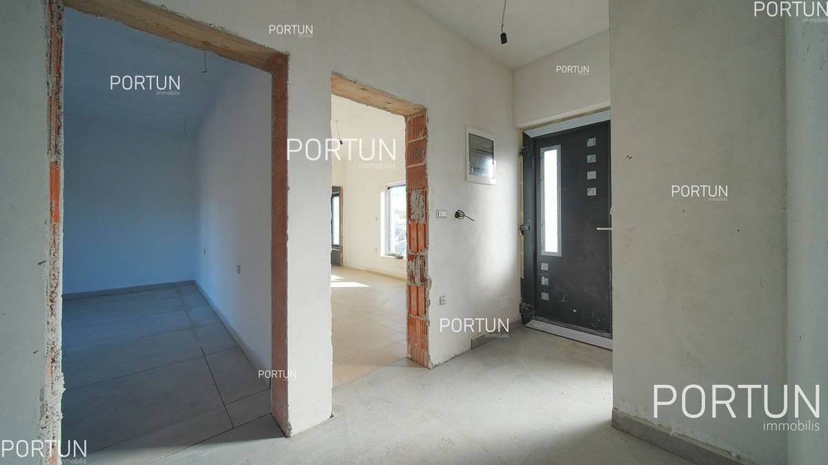 Modern bungalow in a small village near Svetvincenat - 20836 012