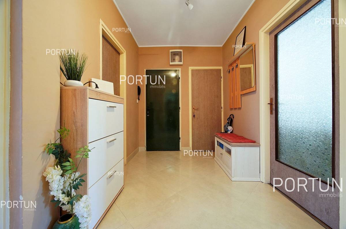 Renovated apartment within walking distance to the center of Rovinj - 10699 011