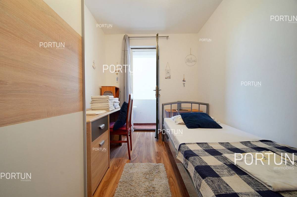 Renovated apartment within walking distance to the center of Rovinj - 10699 015