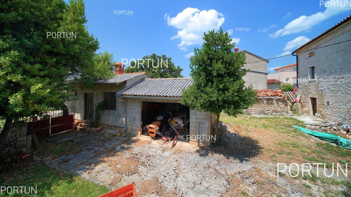 Stone house for renovation not far from Vodnjan, Istria 20863 03