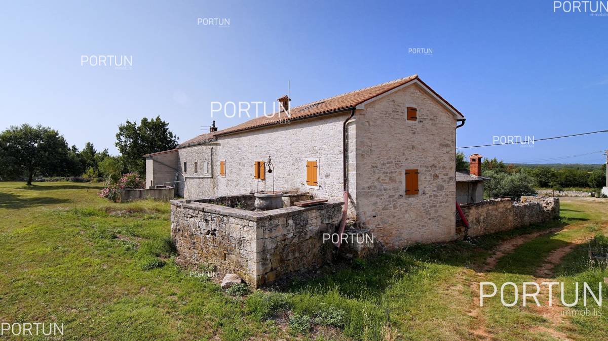 Stone house for renovation not far from Vodnjan, Istria 20863 07