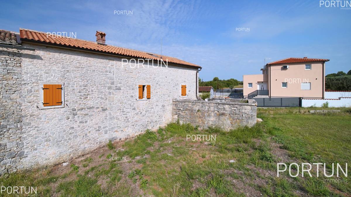 Stone house for renovation not far from Vodnjan, Istria 20863 09