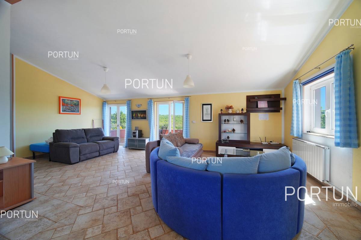 Holiday House with Pool for Sale in Istria 20849  024