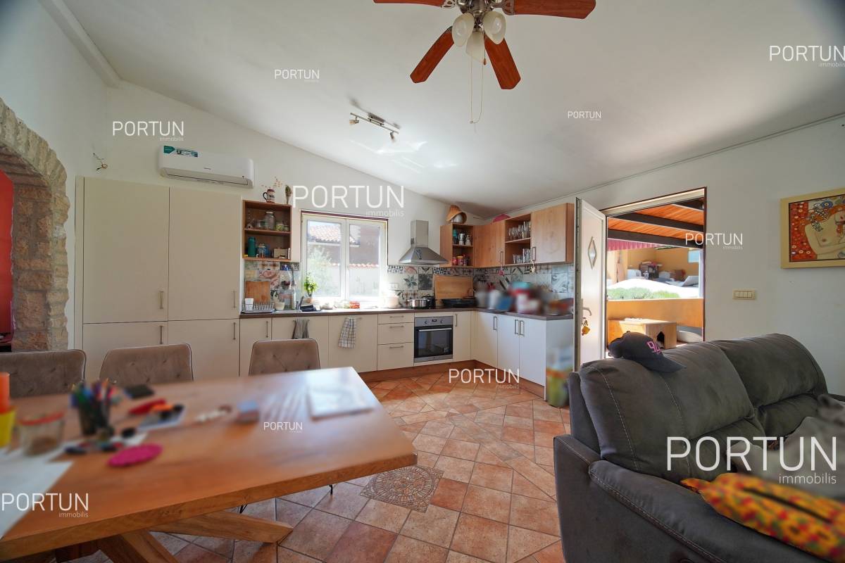 Holiday House with Pool for Sale in Istria 20849  040