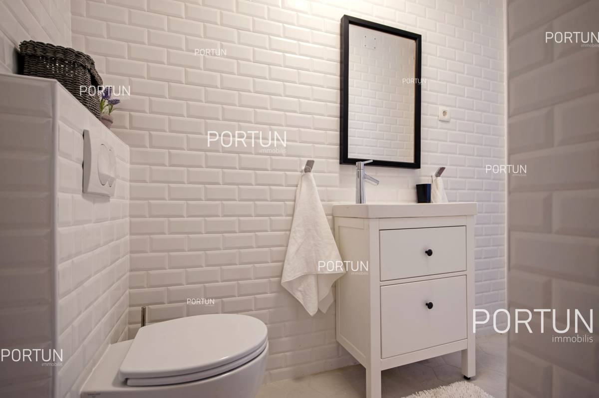 Charming one bedroom apartment in the heart of Rovinj - 10693 025