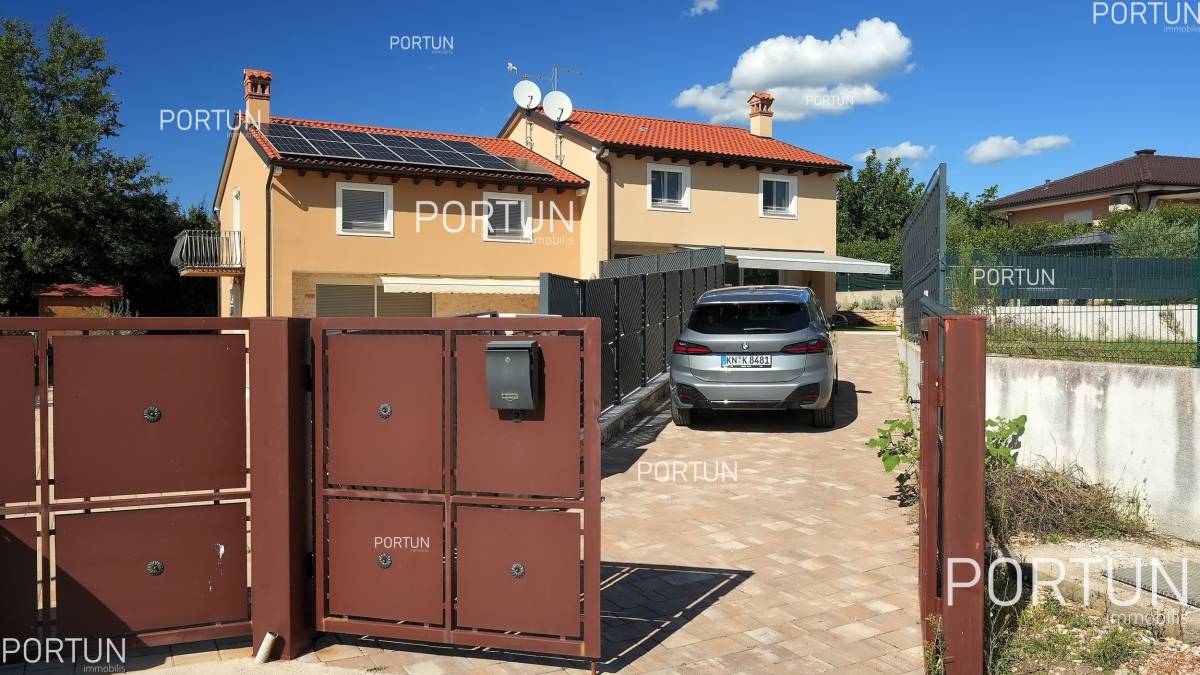 House with swimming pool in the surroundings of Rovinj 20857 027