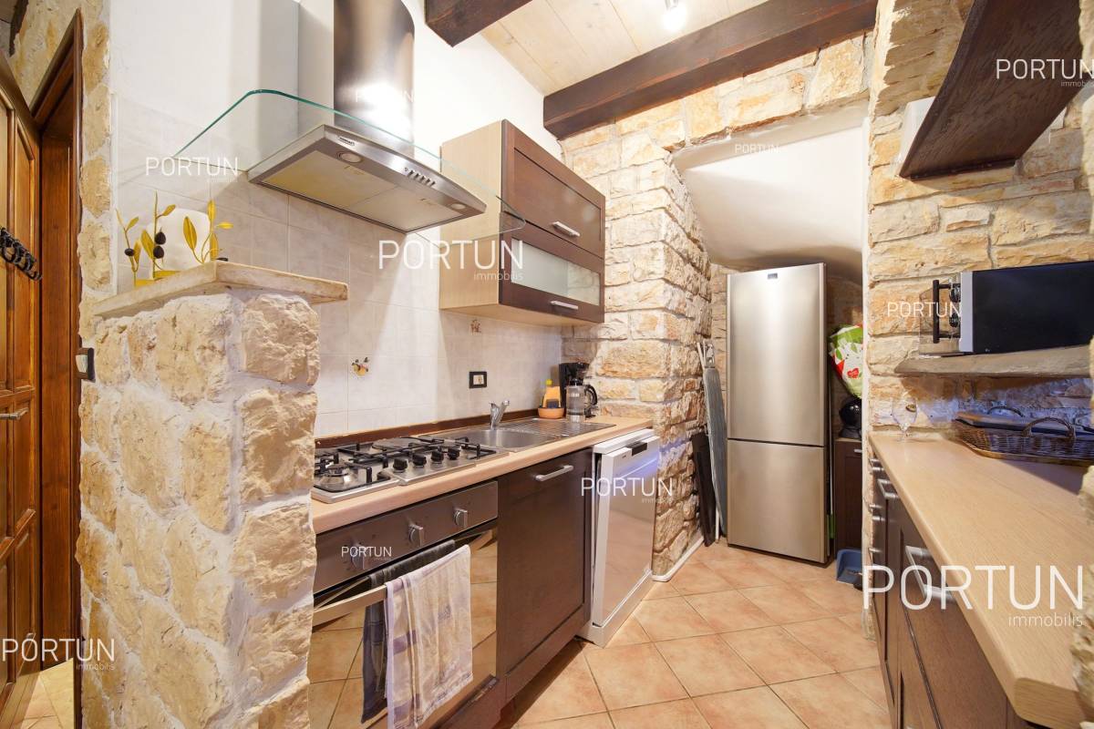 Stone house with pool and a large land in Rovinj - 20861 031