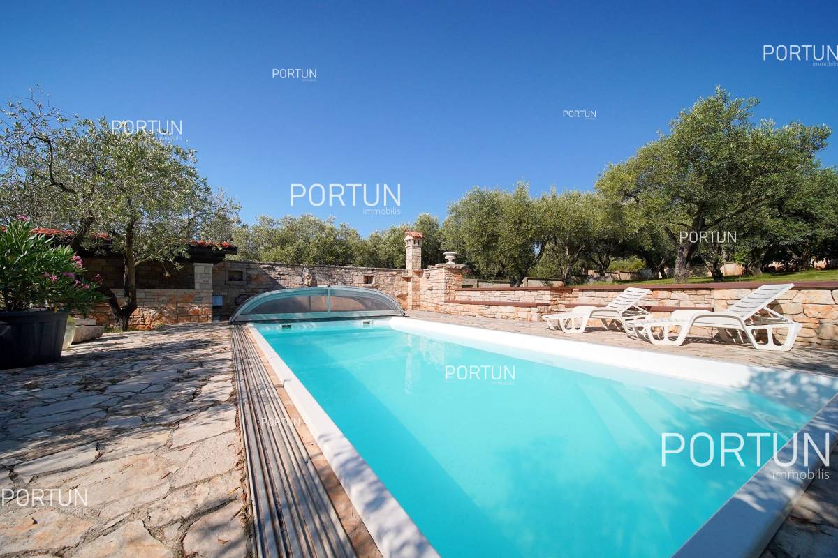 House with 3 apartments and open seaview close to the eastearn seabourne of Istria - 20787 009