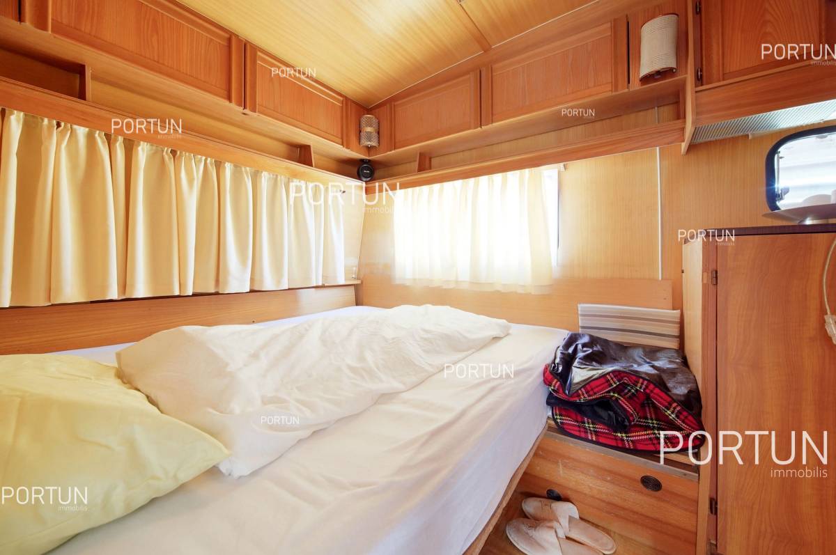 House with 3 apartments and open seaview close to the eastearn seabourne of Istria - 20787 024