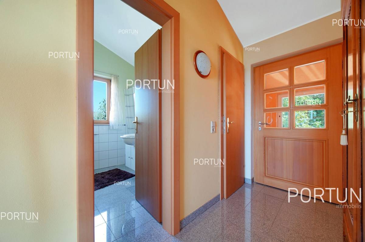 House with 3 apartments and open seaview close to the eastearn seabourne of Istria - 20787 031