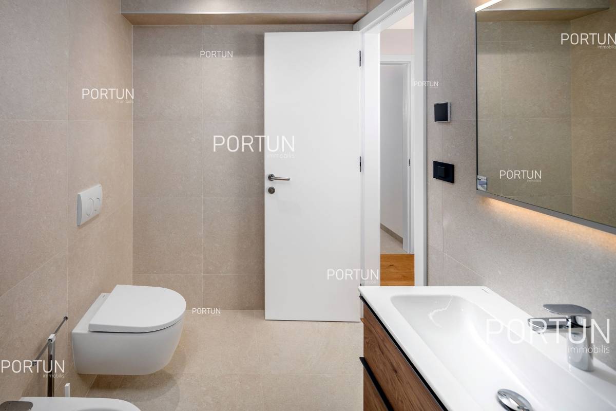 If luxury is what you seek than this is the right apartment - 10701 014