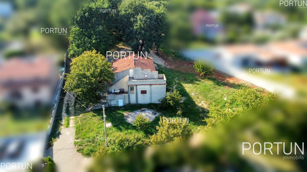 Estate located in a hilly area few minutes drive from Rovinj - 20867 006