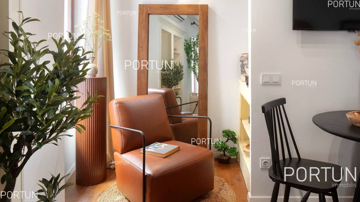One bedroom apartment in the heart of Rovinj - 10703 002
