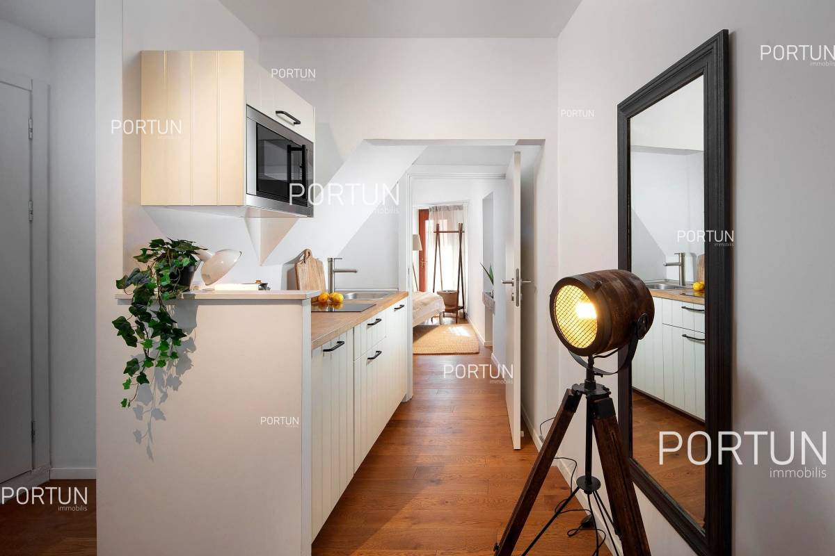 One bedroom apartment in the heart of Rovinj - 10703 004