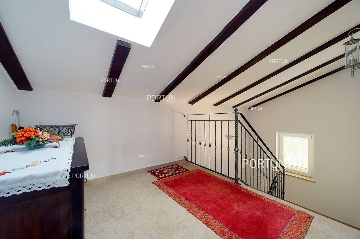 Rovinj, penthouse with seaview close to the beach - 10706 022c