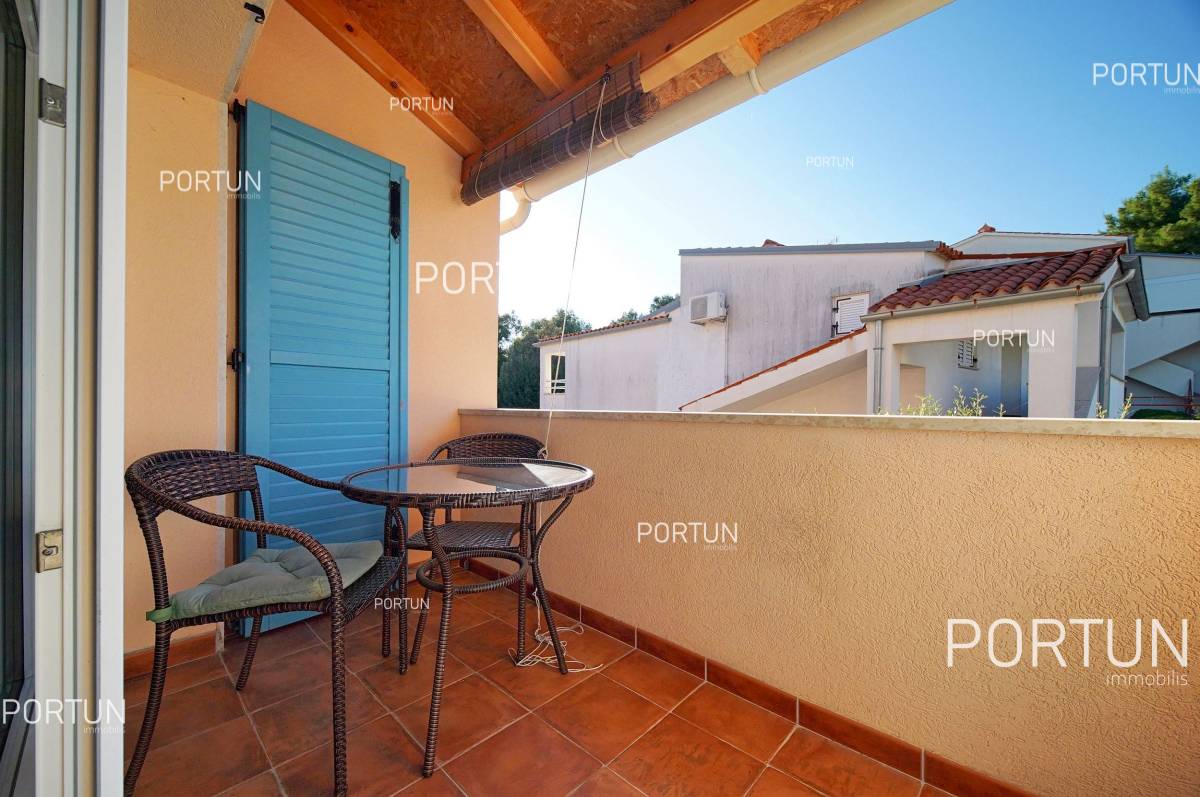 Two bedroom apartment in the quiet setting in Rovinj - 10707 008