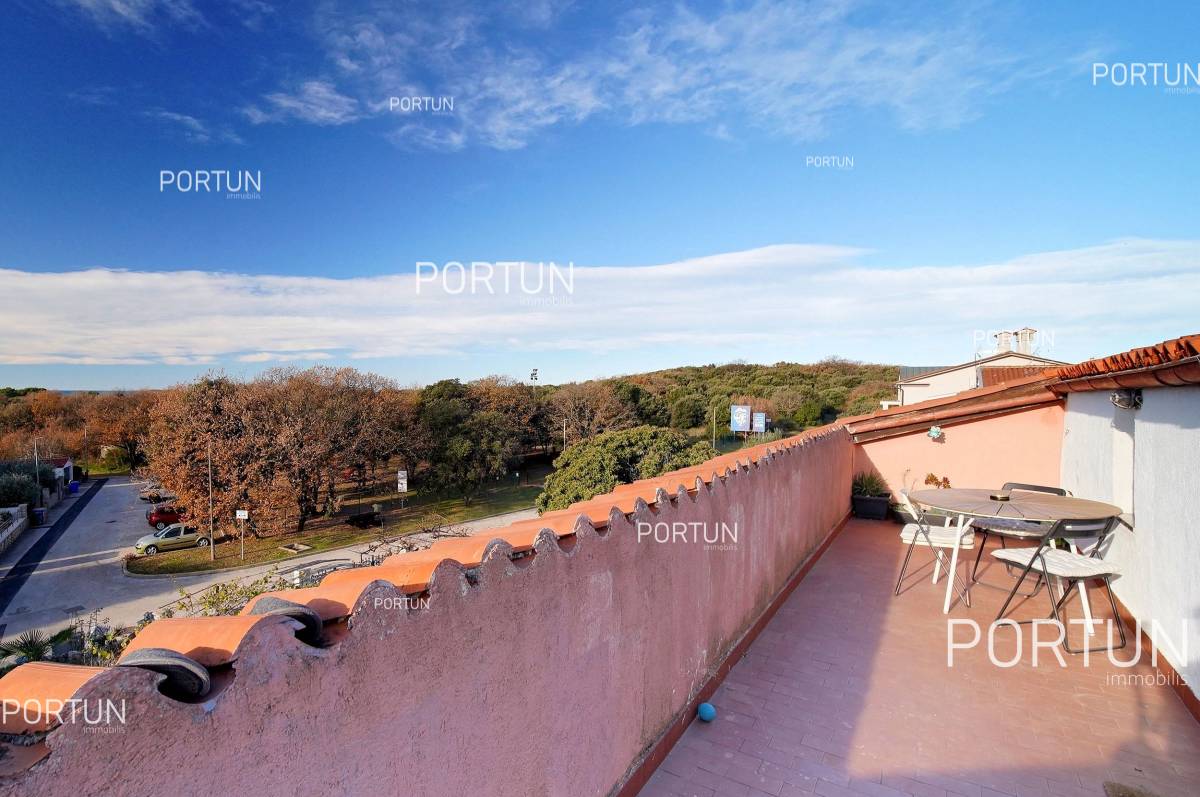 Three bedroom apartment close to Rovinj with seaview - 10713 001