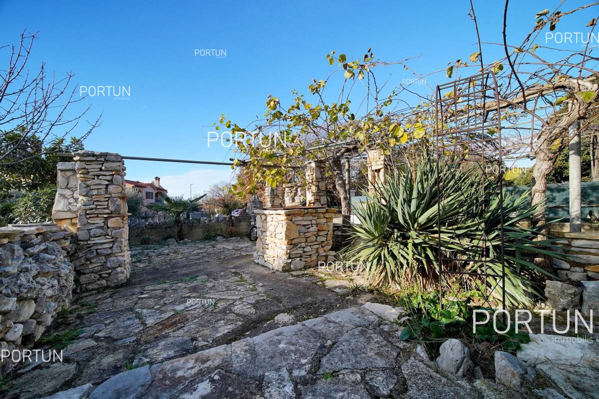Three bedroom apartment close to Rovinj with seaview - 10713 019