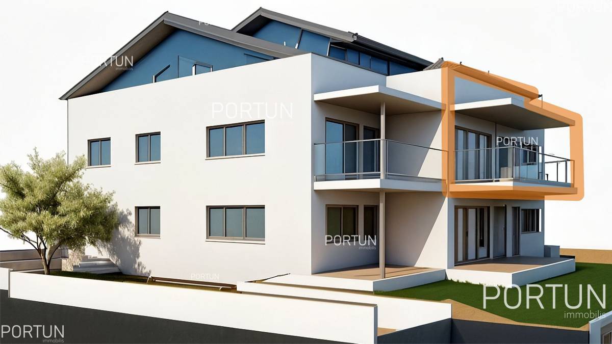 Modern three bedroom penthouse close to the beach in Rovinj - 10715x 002