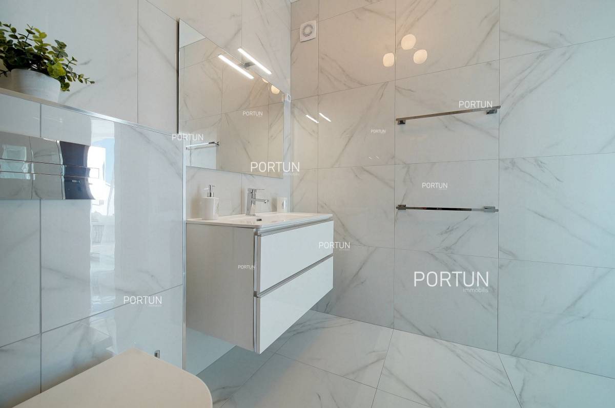 Stunning modern villa with open view to the sea in Istria - 20784 039d
