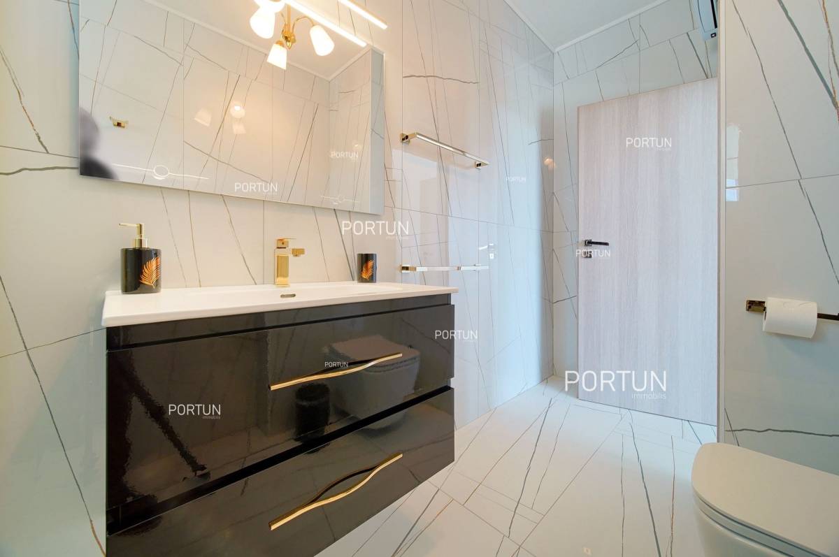 Stunning modern villa with open view to the sea in Istria - 20784 043d